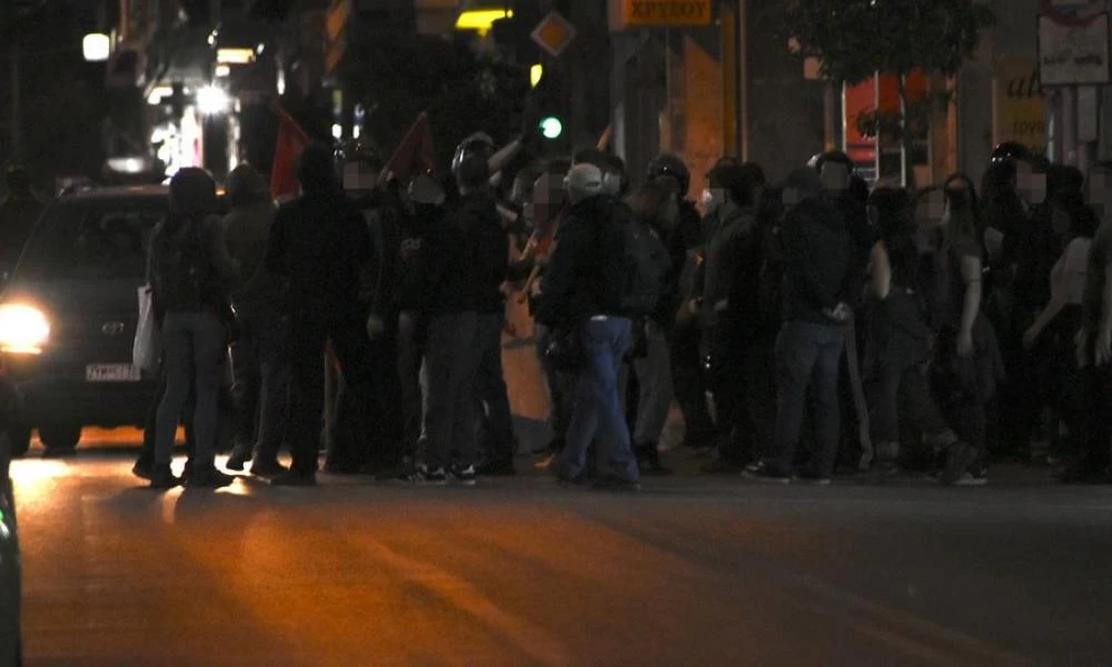 Νέα νύχτα επεισοδίων: Ενδεχόμενο απαγόρευσης της κίνησης στους δρόμους από τις 9 το βράδυ έως τις 6 το πρωί!
